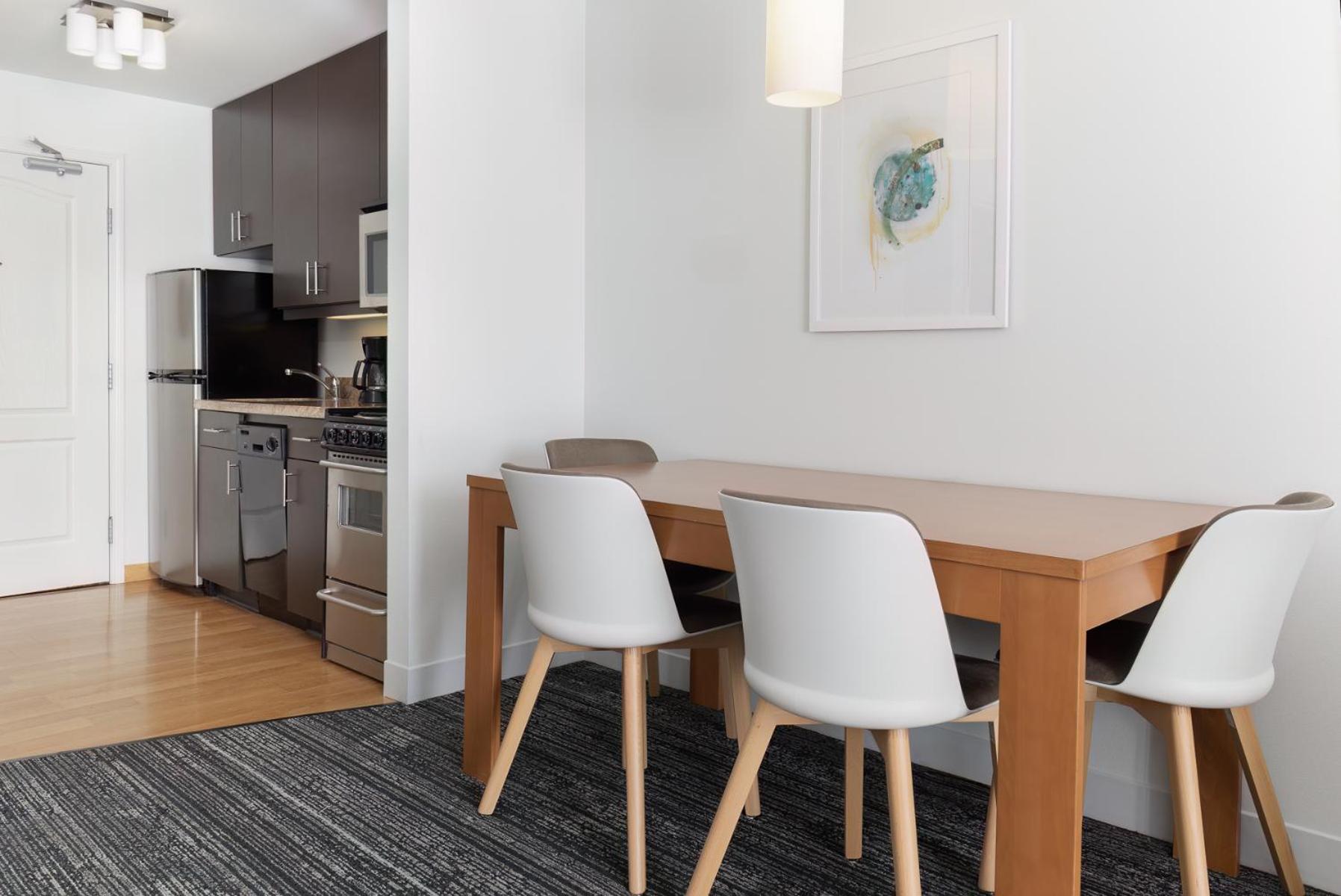 Towneplace Suites By Marriott Monrovia Eksteriør bilde